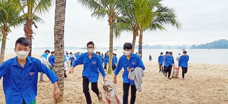 Người dân Hạ Long năng động, nhiệt tình quảng bá hoạt động du lịch