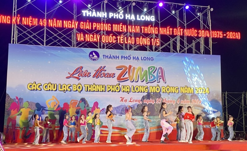 Liên hoan Zumba các Câu lạc bộ TP Hạ Long mở rộng năm 2024