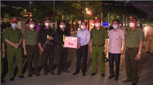 Công an Thành phố Hạ Long tiếp tục xuống đường thực hiện nhiệm vụ bảo đảm ANTT ngày bầu cử
