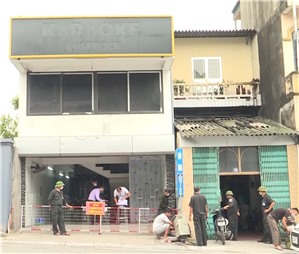 Dỡ phong toả Cơ sở kinh doanh dịch vụ karaoke Anh Tươi tại tổ 2 khu 6 phường Hà Tu
