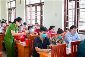 Phường Hồng Hà triển khai các biện pháp cấp bách phòng, chống dịch Covid-19; tuyên truyền phòng, chống tội phạm; hướng dẫn sử dụng dịch vụ công quản lý cư trú