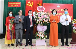 Sôi nổi ngày hội Đại đoàn kết toàn dân tộc ở khu phố 4, phường Trần Hưng Đạo
