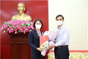 TP Hạ Long: Công bố các quyết định về công tác cán bộ