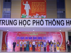 Liên hoan văn nghệ quần chúng phường Hoành Bồ