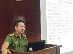 Tuyên truyền phòng, chống ma túy và giới thiệu việc làm cho đoàn viên, thanh niên