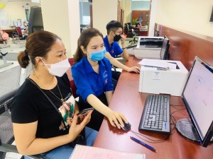 TP Hạ Long: Phấn đấu số hoá 100% hồ sơ đầu vào ngay từ khi đi giải quyết TTHC