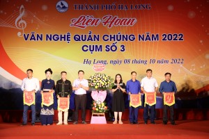 Liên hoan văn nghệ quần chúng thành phố Hạ Long Cụm số 3 năm 2022