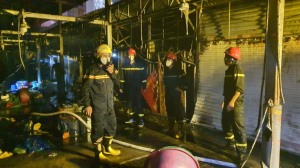 Khống chế kịp thời đám cháy tại Chợ Hạ Long I 