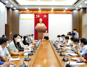 Họp chuẩn bị để chuyển giao một số chi đảng bộ về Đảng bộ Khối các Cơ quan và Doanh nghiệp Tỉnh