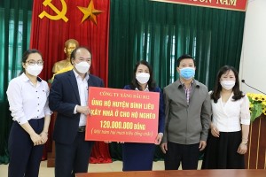 Công ty Xăng dầu B12 hỗ trợ người nghèo huyện Bình Liêu xóa nhà tạm, nhà dột nát