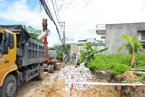 Hà Trung hiến đất vàng mở rộng đường giao thông