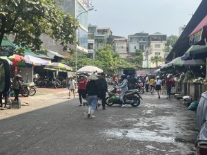 Kiên quyết giải tỏa chợ tạm quanh chợ Hạ Long 2