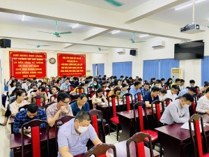 Khai giảng Lớp Bồi dưỡng Lý luận Chính trị dành cho đối tượng  kết nạp đợt 9, năm 2022
