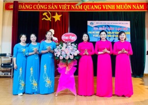 Ra mắt mô hình “CLB phụ nữ thực hiện vệ sinh ATTP vì sức khỏe gia đình và cộng đồng”