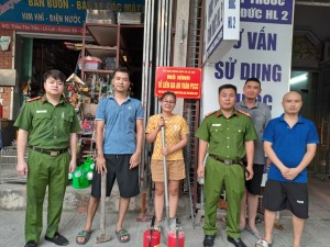 Xã Lê Lợi: tổ chức ra mắt mô hình “Tổ liên gia an toàn về phòng cháy chữa cháy” trên địa bàn xã