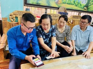 Hạ Long: Tăng cường chuyển đổi số toàn diện  trên cả 3 trục “chính quyền số”, “kinh tế số” và “xã hội số”