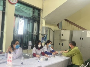 Y tế Thành phố nỗ lực chăm sóc sức khỏe nhân dân