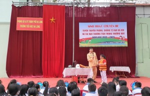 Tuyên truyền phòng chống tệ nạn xã hội và tai nạn thương tích tại trường Tiểu học Hạ Long