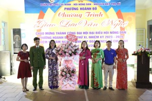 Phường Hoành Bồ giao lưu văn nghệ chào mừng các sự kiện lớn