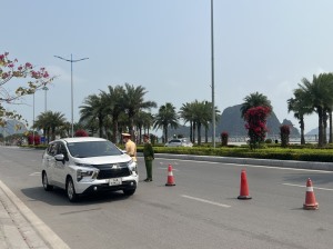 Tăng cường xử lý vi phạm trật tự ATGT trên tuyến đường bao biển