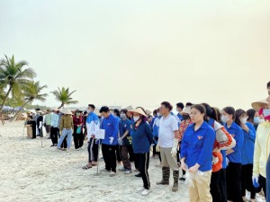 Thành phố triển khai công tác quản lý và phát triến thuỷ sản và xử lý nghiêm các trường hợp vi phạm trong hoạt động nuôi trồng thuỷ sản trên địa bàn Thành phố