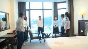 Đoàn kiểm tra liên ngành tỉnh kiểm tra các cơ sở kinh doanh lưu trú trên địa bàn thành phố Hạ Long