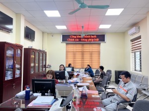Xã Thống Nhất triển khai thanh toán không dùng tiền mặt tại Bộ phận tiếp nhận và trả kết quả xã