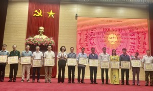 Hội nghị sơ kết phong trào thi đua “ Hộ nông dân sản xuất kinh doanh giỏi” giai đoạn 2020 – 2022  