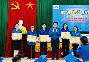 Thiếu nhi phường Trần Hưng Đạo thi tìm hiểu 60 năm xây dựng và phát triển tỉnh Quảng Ninh