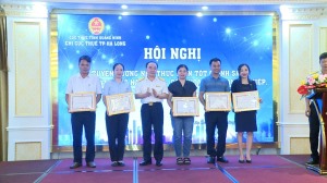 Chi cục Thuế TP Hạ Long: Tuyên dương người nộp thuế thực hiện tốt chính sách, pháp luật về thuế năm 2022