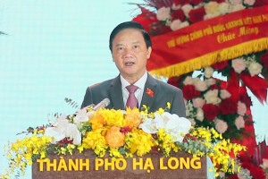 Xây dựng thành phố Hạ Long phát triển lên một tầm cao mới