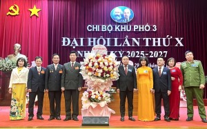 Chi bộ khu phố 3 phường Hồng Hà tổ chức đại hội lần thứ X, nhiệm kỳ 2025-2027