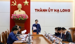 Xây dựng Hạ Long là Thành phố của hoa và lễ hội