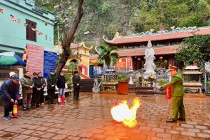 Chủ động phòng ngừa cháy nổ tại các cơ sở thờ tự trên địa bàn TP