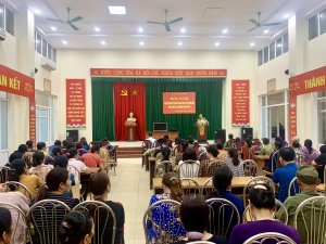 Công an xã Dân Chủ tăng cường công tác tuyên truyền phòng chống ma túy và tác hại của thuốc lá điện tử cho thanh thiếu niên, học sinh và Nhân dân trên địa bàn xã.