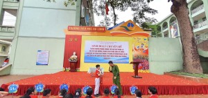 Phường Hồng Gai: Tuyên truyền phòng chống tác hại của thuốc lá, ma túy học đường; PCCC và CNCN; giáo dục an toàn giao thông, kỹ năng sử dụng mạng xã hội an toàn và vệ sinh an toàn thực phẩm