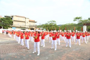 Phường Việt Hưng tổ chức đồng diễn thể thao và Ngày chạy Olympic vì sức khỏe toàn dân