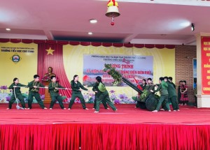 Trường Tiểu học Cao Xanh kỷ niệm 70 năm chiến thắng Điện Biên Phủ