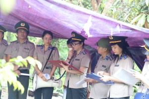 Cưỡng chế thi hành án dân sự tại tổ 6, khu Trới 2, phường Hoành Bồ