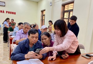 Phường Hà Phong: Khai giảng lớp bình dân học vụ số